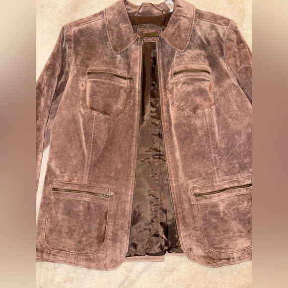 Women’s Brown Suede Leather Jacket - Picture 6 of 8